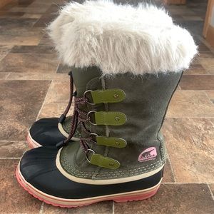 SOREL Girls Winter Boot